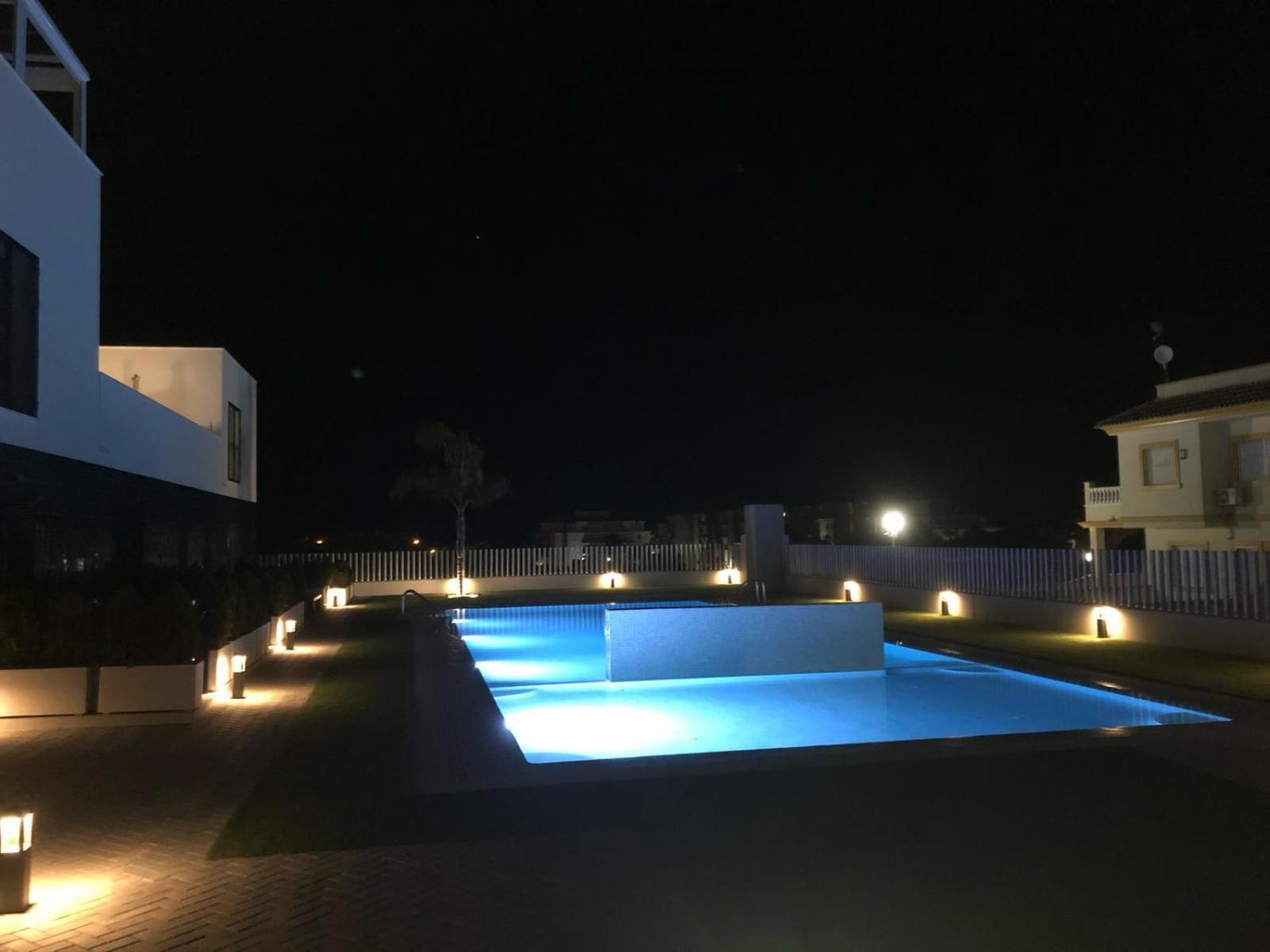 Апартаменти Palmview Poolside Heaven In Turquesa Del Mar Оріуела Екстер'єр фото